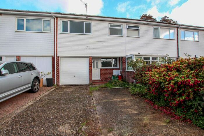 3 Bedroom Terraced House To Rent In Fields Oak, Blandford Forum, DT11