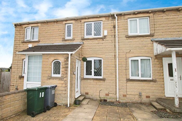 2 Bedroom Terraced House To Rent In Chapel Street, Eccleshill, Bradford, BD2