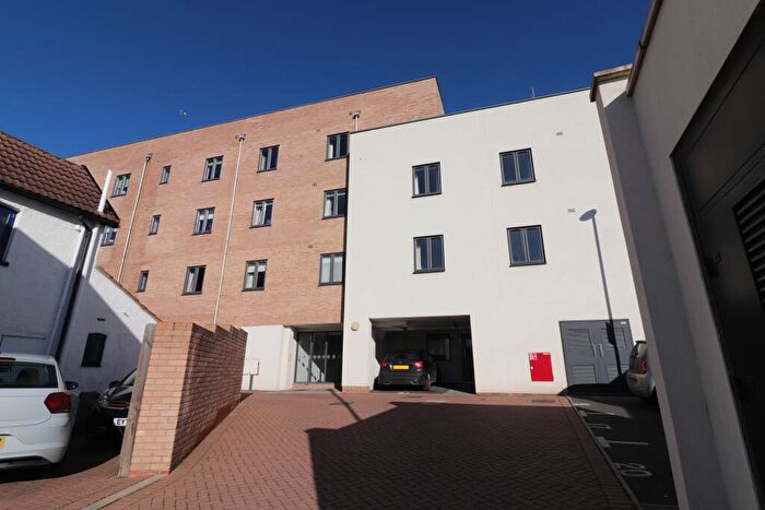 2 Bedroom Apartment To Rent In Wharf Road, City Centre, Chelmsford, CM2