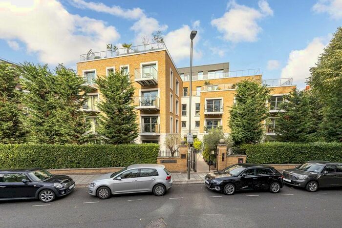 2 Bedroom Flat To Rent In Oakhill Road, London, SW15