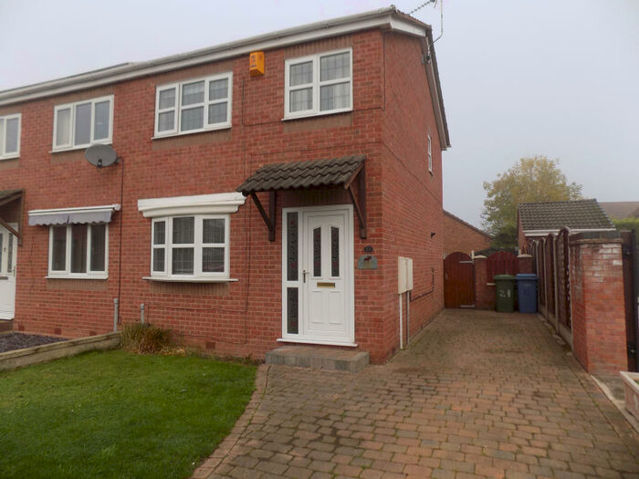 3 Bedroom Semi-Detached House To Rent In Pasture Close, Worksop, S80