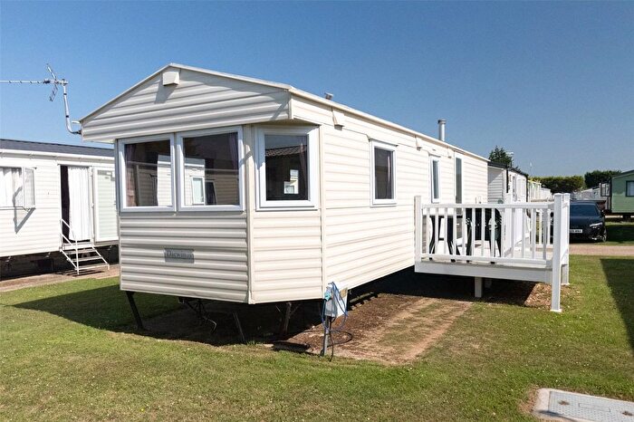 2 Bedroom Bungalow For Sale In Meadow Bay Holiday Park, Hayling Island, Hampshire, PO11
