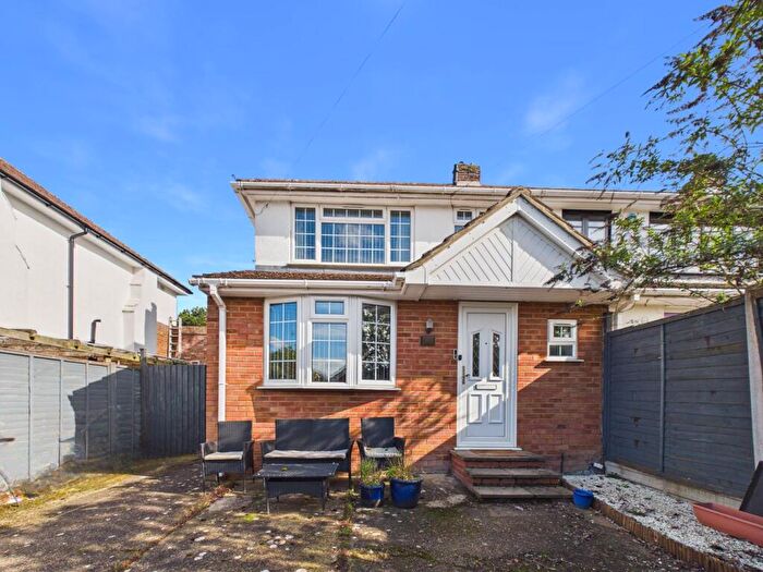 4 Bedroom Semi Detached House For Sale In Weston Way, Baldock, SG7