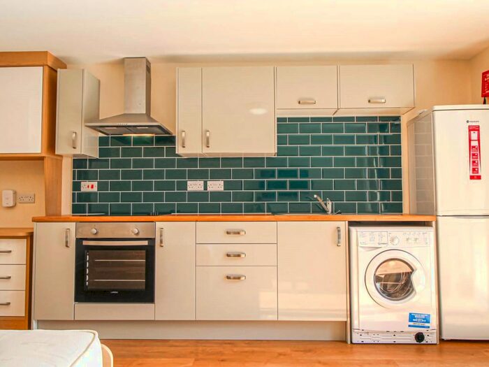 Studio To Rent In Clarendon Road, Leeds, West Yorkshire, LS2