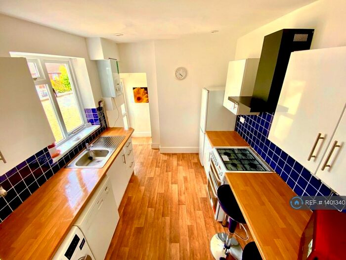 4 Bedroom Terraced House To Rent In Mansfield Street, Bristol, BS3