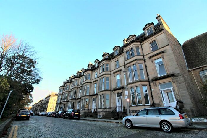 2 Bedroom Flat To Rent In Buckingham Terrace, Edinburgh, EH4