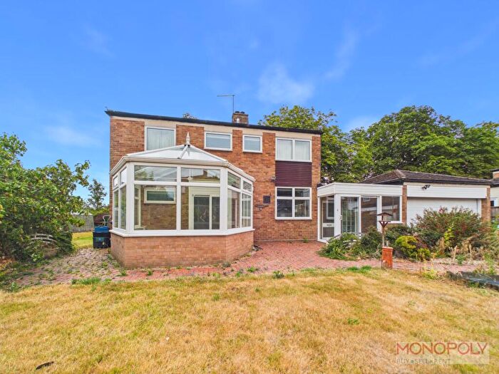 4 Bedroom Detached House For Sale In Sundorne, Overton, LL13