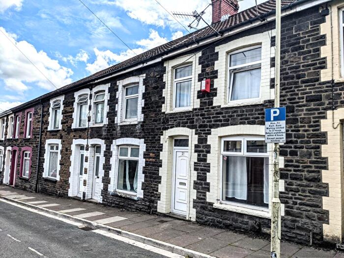 3 Bedroom House To Rent In Brook Street, Pontypridd, CF37