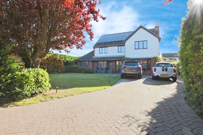 4 Bedroom Detached House For Sale In Sheriff Highway, Hedon, Hull, HU12