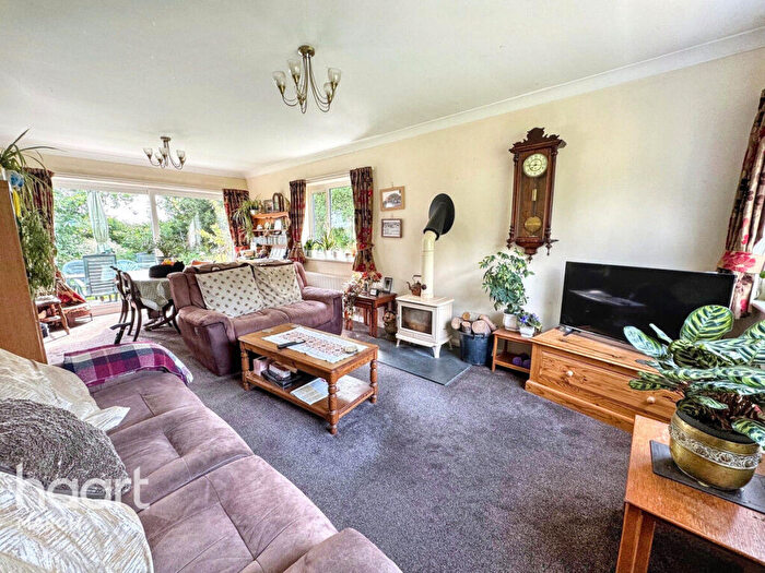 3 Bedroom Chalet For Sale In Wisbech Road, March, PE15