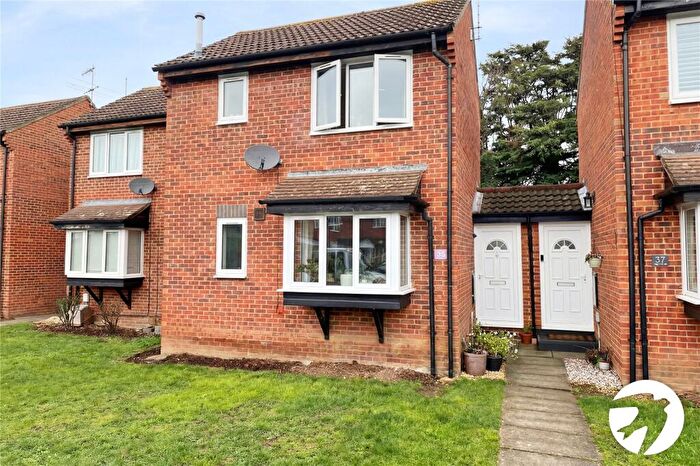 1 Bedroom Terraced House For Sale In Tunstock Way, Belvedere, DA17