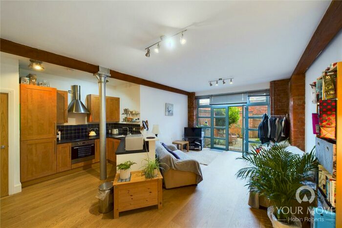 2 Bedroom Flat To Rent In Duke Street, Northampton, NN1