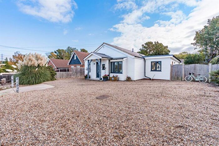 3 Bedroom Detached Bungalow For Sale In Dargate Road, Yorkletts, Whitstable, CT5