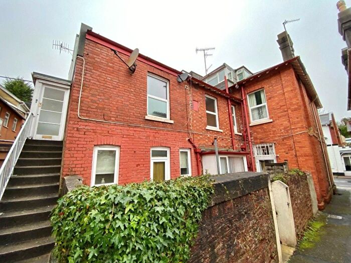 1 Bedroom Flat To Rent In Walnut Road, Torquay, TQ2