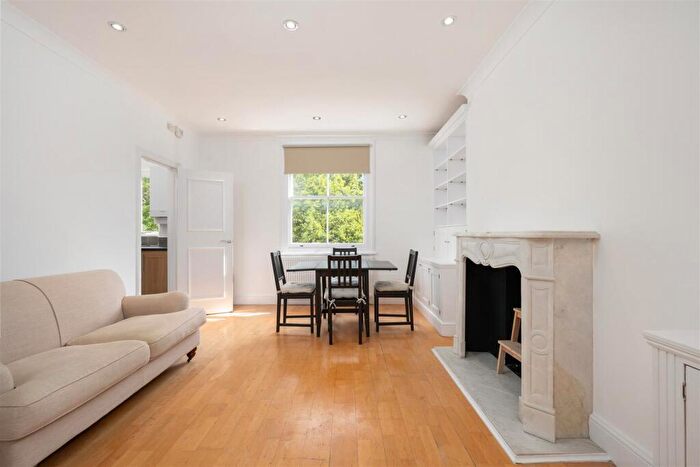2 Bedroom Flat To Rent In Fairhazel Gardens, South Hampstead, NW6