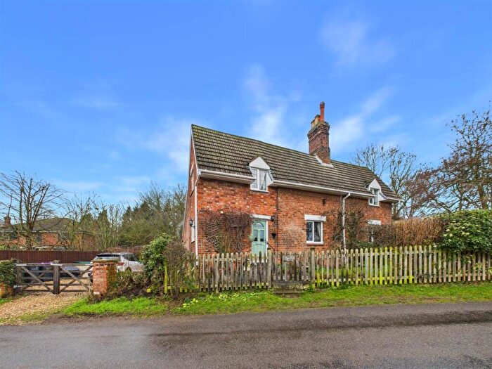 3 Bedroom Detached House For Sale In Mill Lane, Legbourne, Louth, LN11