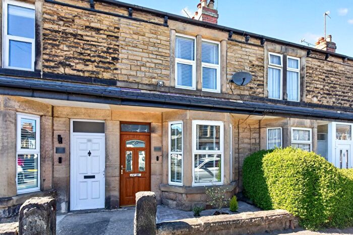 2 Bedroom Property For Sale In Regent Avenue, Harrogate, HG1
