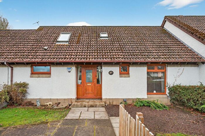 3 Bedroom Terraced House For Sale In Aberlour Place, Lawthorn, Irvine, KA11