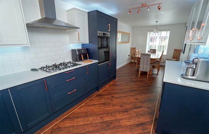5 Bedroom Detached House For Sale In North Road, Atherton, Manchester, M46