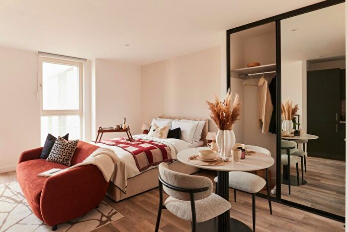 Studio To Rent In The Castings, Apt, Heyrod Street, Manchester, Greater Manchester, M1