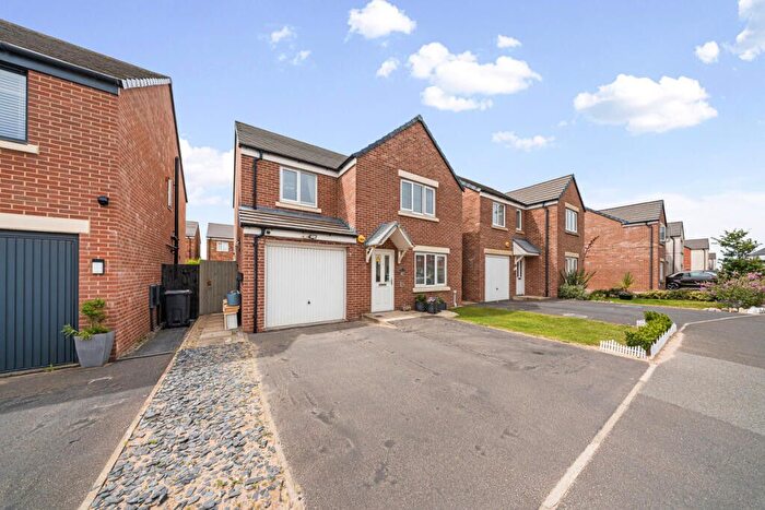 4 Bedroom Detached House For Sale In Ashworth Road, Lytham St. Annes, FY8