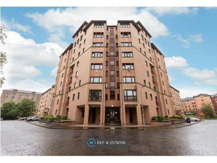 2 Bedroom Flat To Rent In Chancellor House, Glasgow, G4