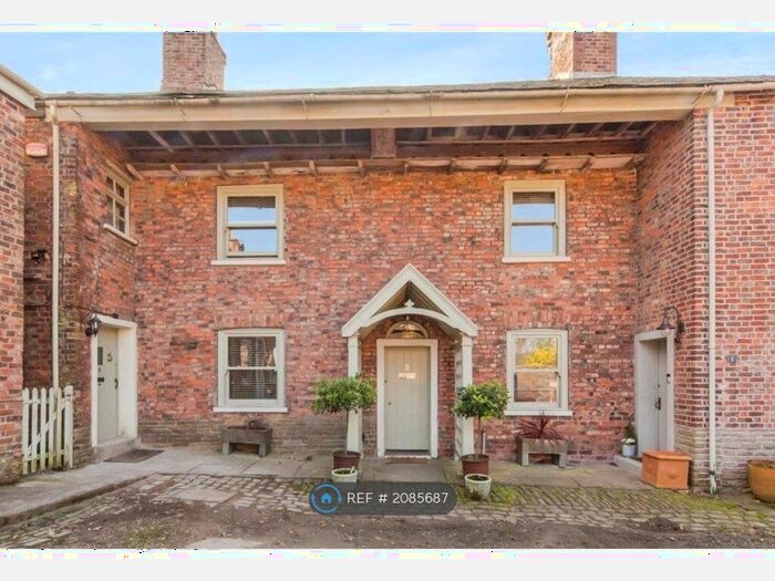 3 Bedroom Terraced House To Rent In Lark Hall Yard, Macclesfield, SK10