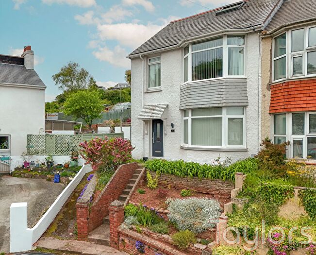 4 Bedroom End Of Terrace House For Sale In Blatchcombe Road, Paignton, TQ3