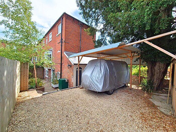 3 Bedroom Character Property For Sale In South Street, Leominster, HR6