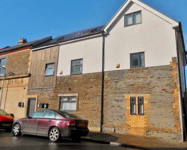 4 Bedroom Terraced House To Rent In The Vault, Carlisle Street, Cardiff, CF24
