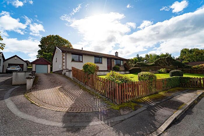 3 Bedroom Detached Bungalow For Sale In Burn Brae Terrace, Westhill, Inverness, IV2