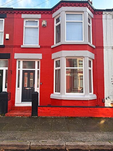3 Bedroom Terraced House To Rent In Calthorpe Street, Garston, Liverpool, L19