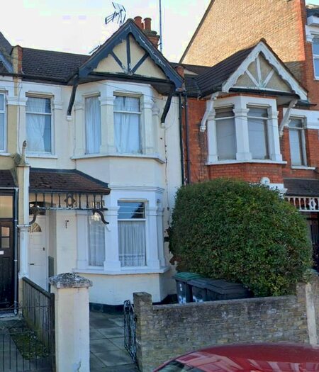 3 Bedroom Property To Rent In Lealand Road, London, N15