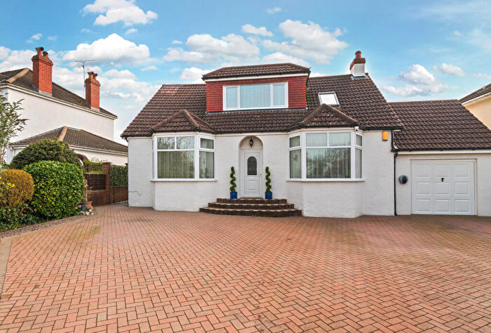 4 Bedroom Bungalow For Sale In Badminton Road, Coalpit Heath, Bristol, BS36