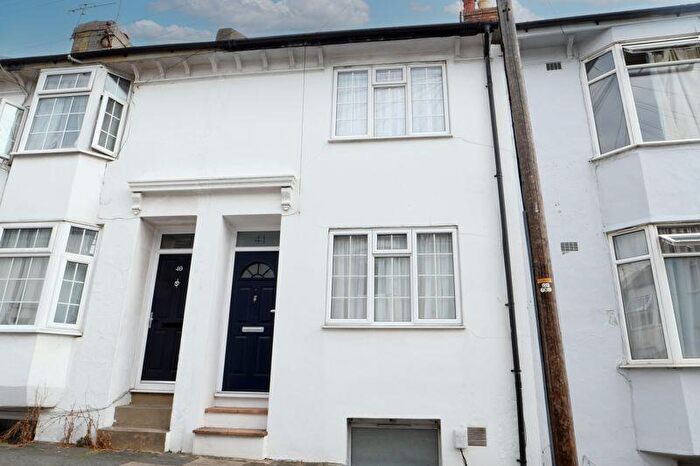 4 Bedroom Terraced House To Rent In St. Pauls Street, Brighton, BN2
