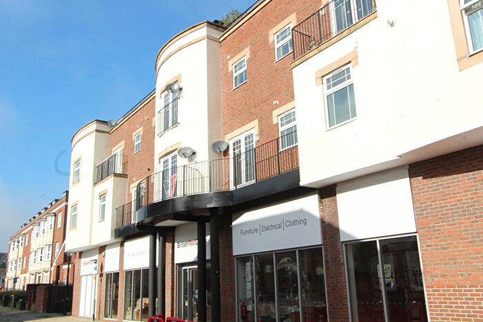 2 Bedroom Apartment For Sale In Polo Court, Swan Street, Petersfield, Hampshire, GU32