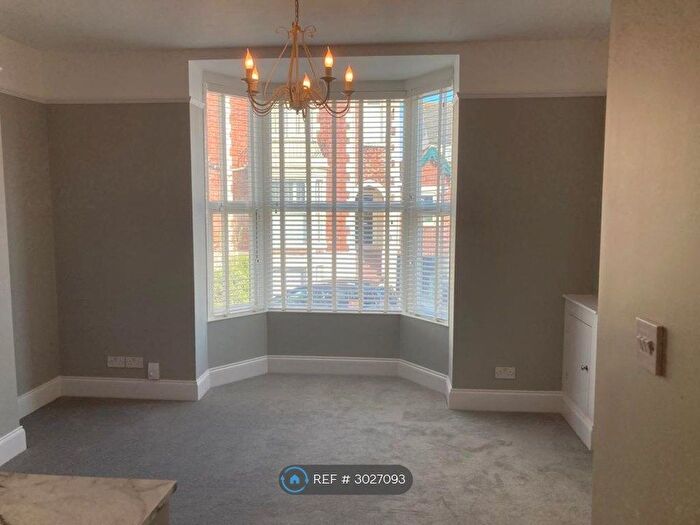 1 Bedroom Flat To Rent In Kenilworth Road, Southsea, PO5
