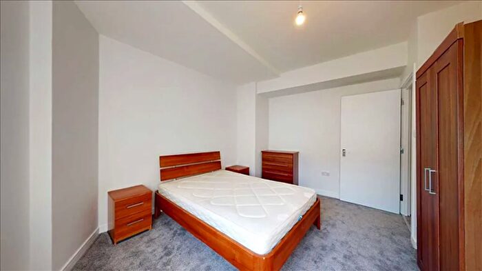 1 Bedroom Flat To Rent In Warren Court, Euston Road, Marylebone, NW1