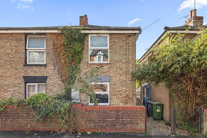 1 Bedroom Maisonette For Sale In Totteridge Road, High Wycombe, HP13
