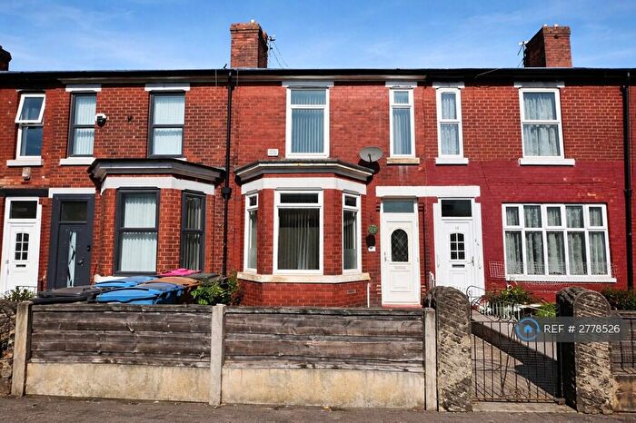 3 Bedroom Terraced House To Rent In Trafford Road, Eccles, Manchester, M30