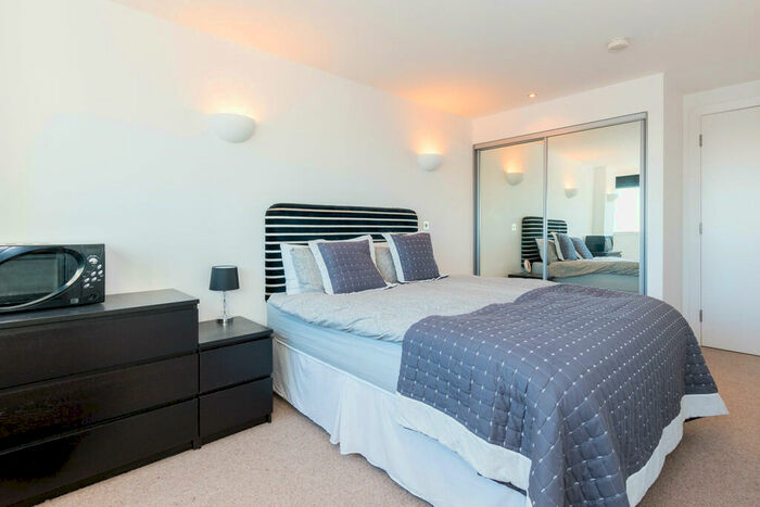 1 Bedroom Apartment To Rent In Bridgewater Place, Leeds City Centre, LS11