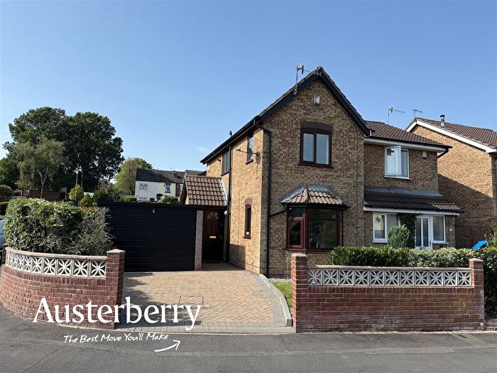2 Bedroom Semi-Detached House For Sale In Normanton Grove, Stoke-On-Trent, ST3