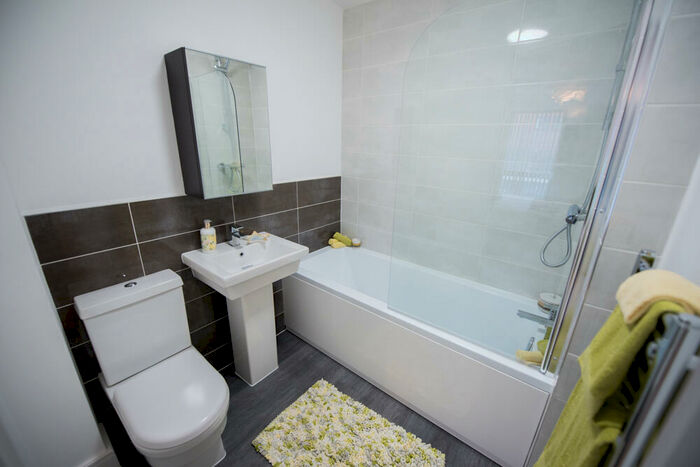2 Bedroom Apartment To Rent In Apartment, Vine Street, Liverpool, Merseyside, L7