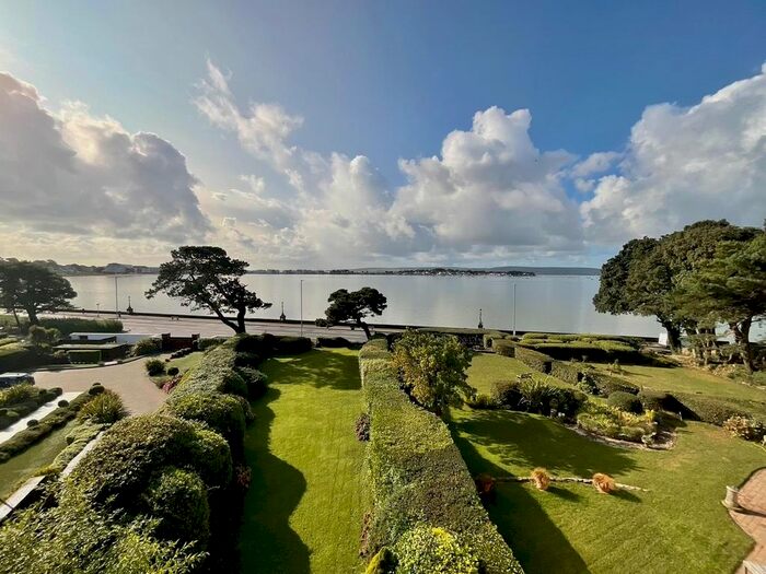 3 Bedroom Flat To Rent In Evening Hill Grange, Alington Road, Poole, BH14