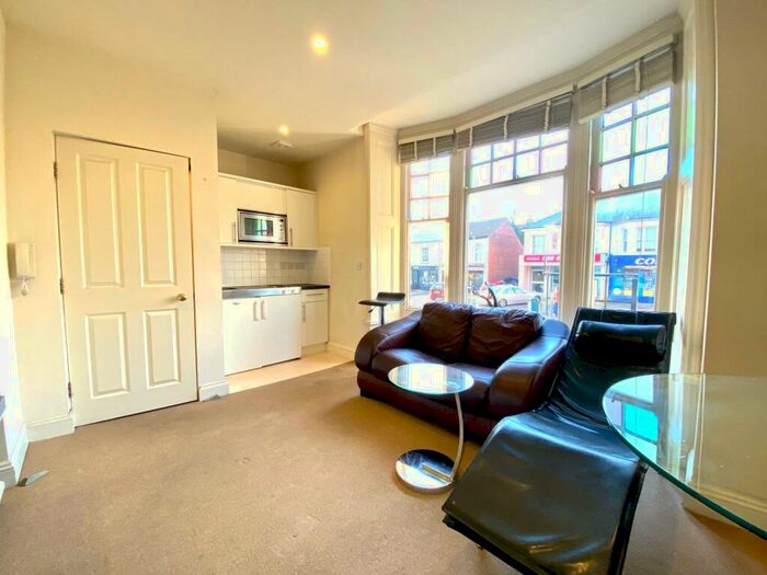 Studio To Rent In Unthank Road, Norwich, NR2