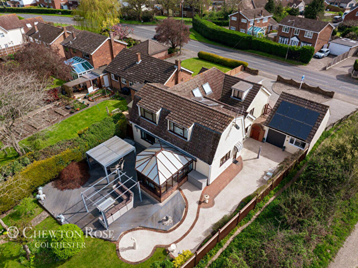 4 Bedroom Detached House For Sale In Maldon Road, Tiptree, CO5