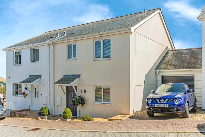 3 Bedroom Semi-Detached House For Sale In Coolbeg Close, Polperro, PL13