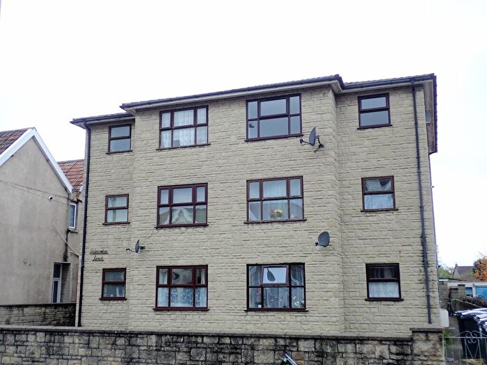 1 Bedroom Apartment To Rent In Ashcombe Road, Weston-super-Mare, BS23