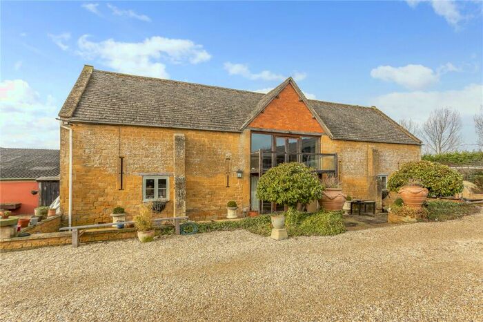 3 Bedroom Detached House For Sale In Didbrook Fields, Toddington, Cheltenham, Gloucestershire, GL54