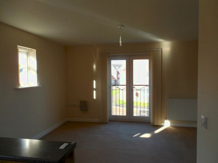2 Bedroom Flat To Rent In Saxthorpe Road, Hamilton, Leicester LE5